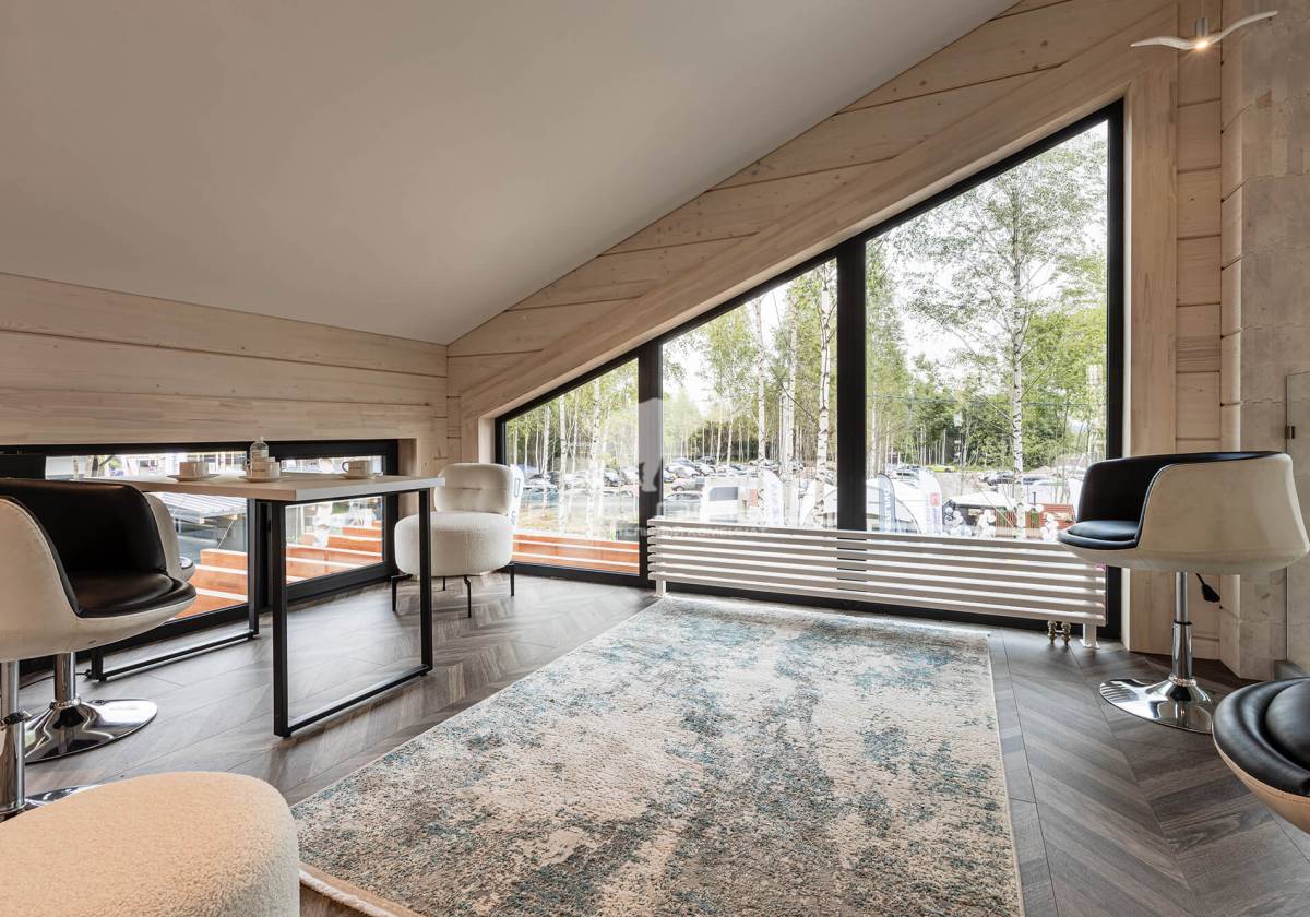 Опен Вилладж 200