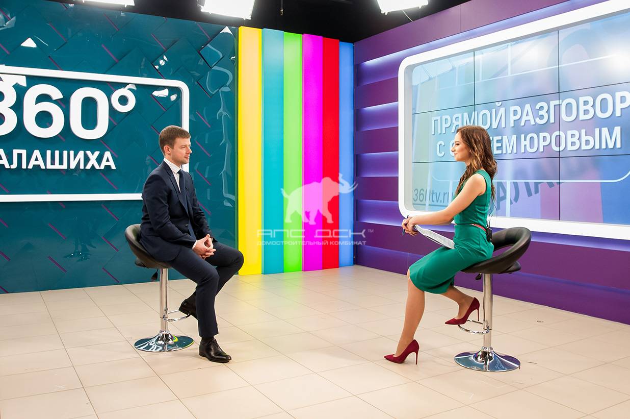 Журналисты телеканала 360 на выставке в "Крокус-Экспо"